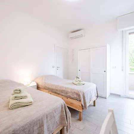 Le Cinque Rose Airport Apartamento Bolonha