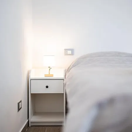 Apartmán Le Cinque Rose Airport