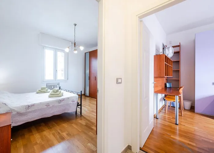 Le Cinque Rose Airport Болонья