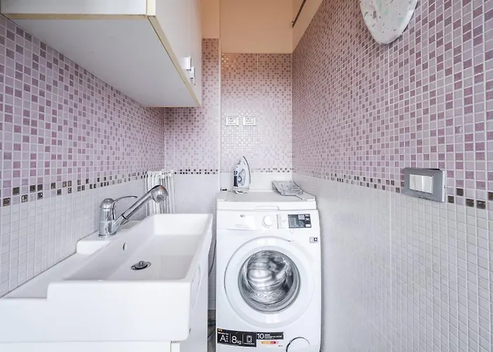 Le Cinque Rose Airport Appartement
