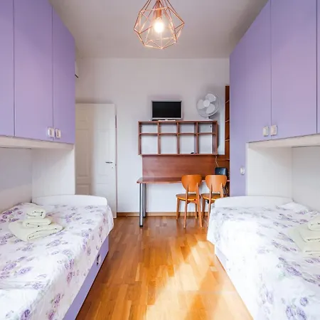 Le Cinque Rose Airport Apartment Bologna