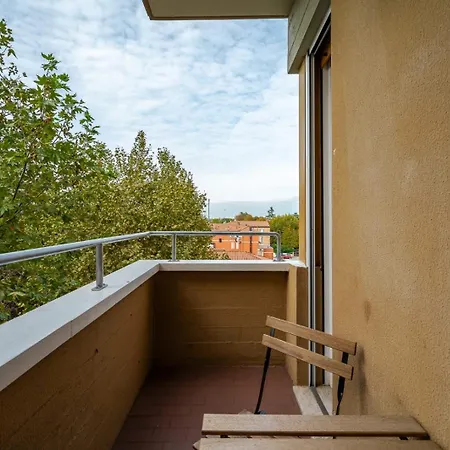 Apartman Le Cinque Rose Airport