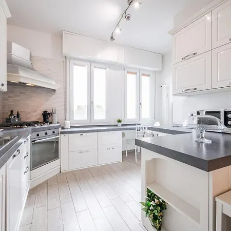 Le Cinque Rose Airport Bologna